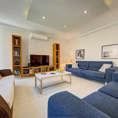 Waterfront 3br - St Angelo - Sleeps 6 شقة بيرغو