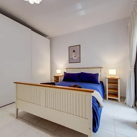 شقة Waterfront 3br - St Angelo - Sleeps 6 *