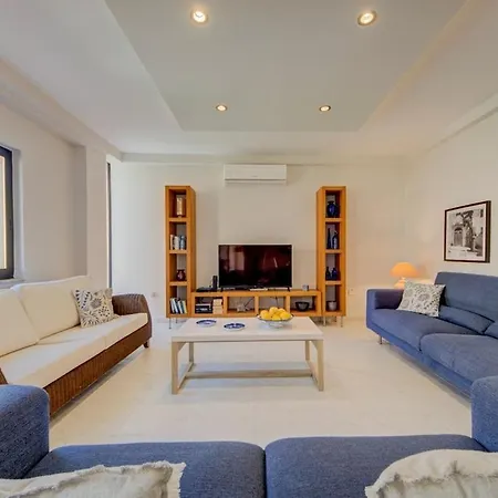 Waterfront 3br - St Angelo - Sleeps 6